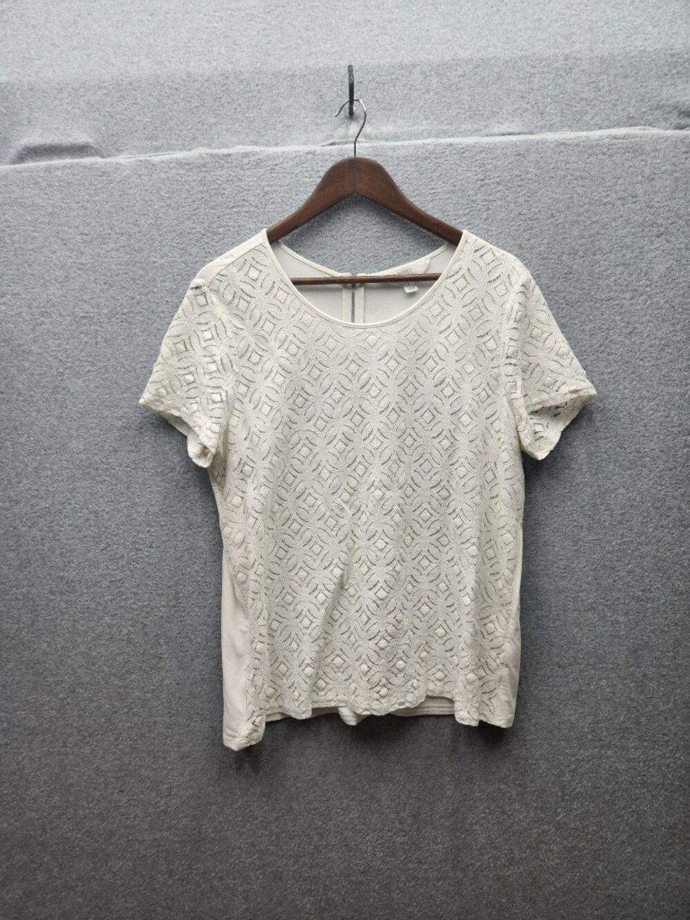 Market & Spruce Ivory Lace Front Short Sleeve Top XL